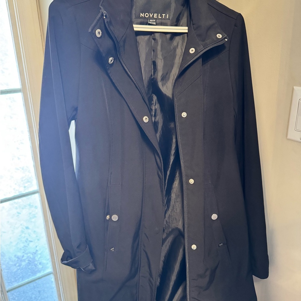 NOVELTI Women's Black Trench Coat